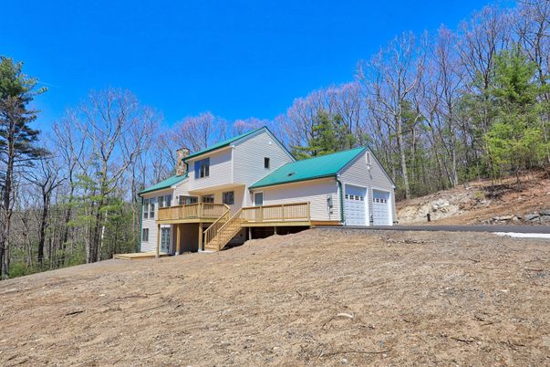 Backyard, Detached Garage, Exterior