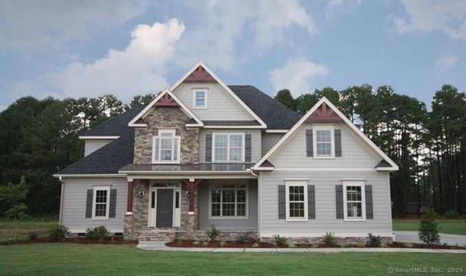 Exterior, Facade, Brick Traditional