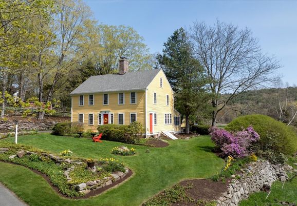Backyard, Exterior, Facade, Georgian