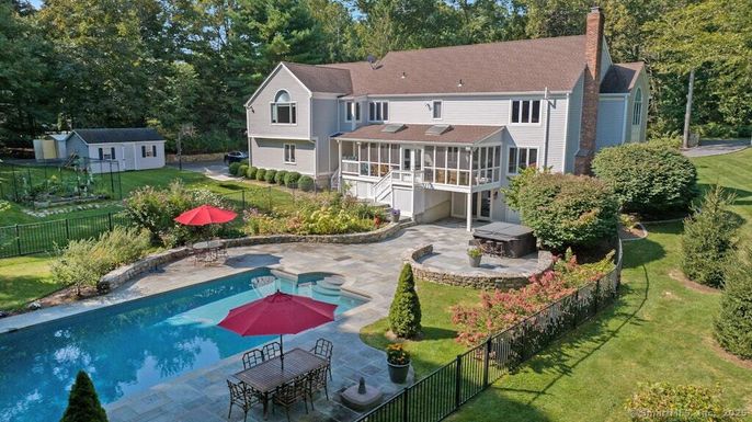 Backyard, Exterior, Pool
