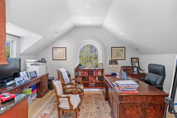 Home Office, Interior, Recessed Lighting, Wood Texture Flooring
