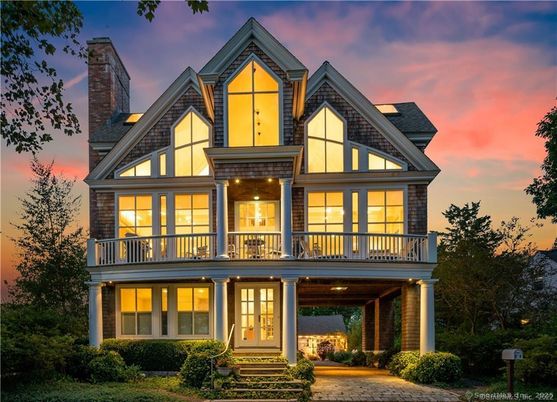 Exterior, Facade, Tudor Revival