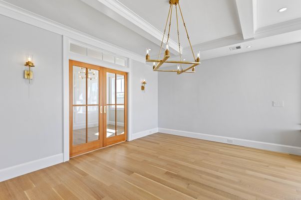 Empty room, Interior, Pendant Lights, Recessed Lighting, Wood Texture Flooring