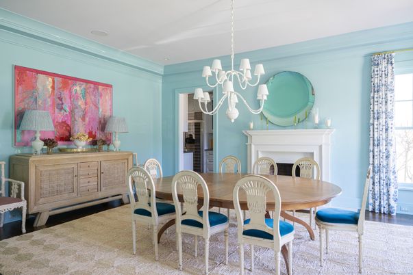 Chandelier, Dining room, Fireplace, Interior, Wood Texture Flooring