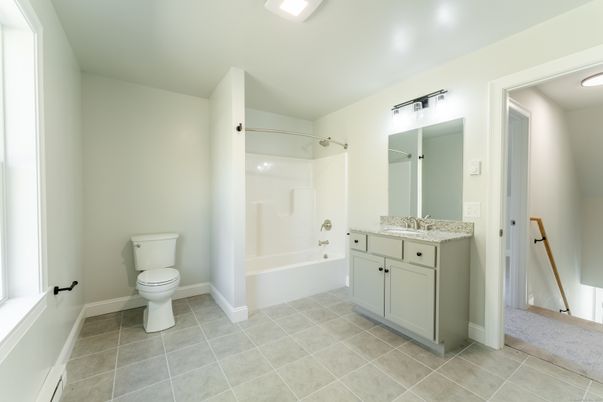 Bathroom, Interior, Recessed Lighting