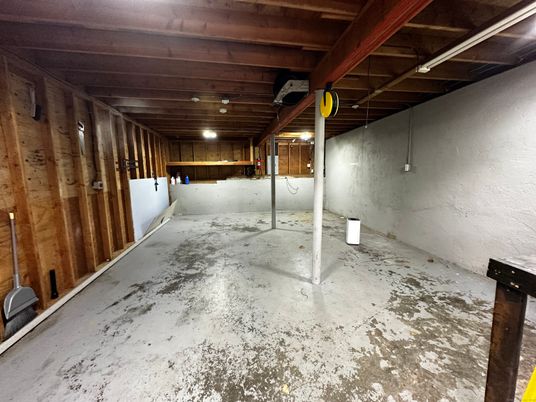 Interior, Wooden Beams