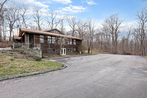 Backyard, Exterior, Facade, Log Home