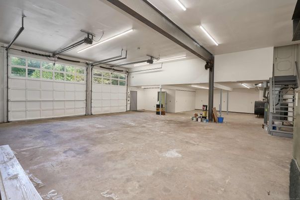 Fitness Equipment, Garage, Interior