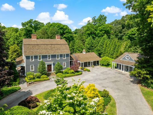 Backyard, Exterior, Facade, Georgian