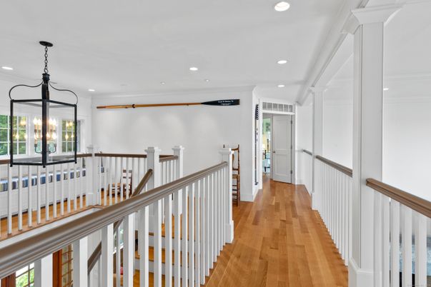 Interior, Pendant Lights, Recessed Lighting, Wood Texture Flooring
