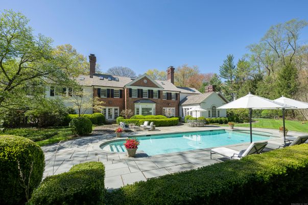Exterior, Pool, Solar Panels