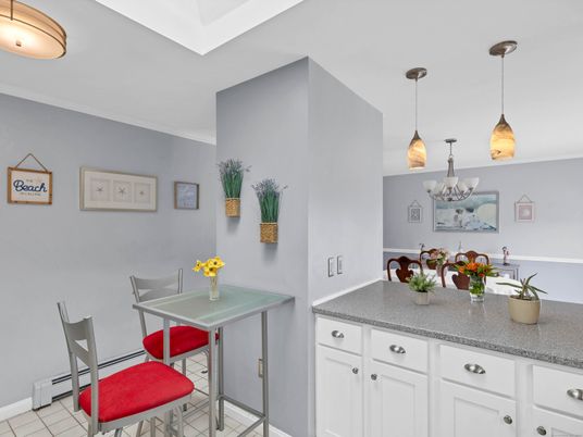 Dining room, Interior, Pendant Lights