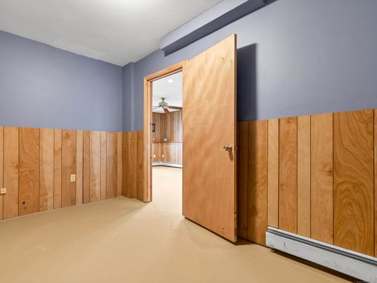 Empty room, Interior, Wooden Walls