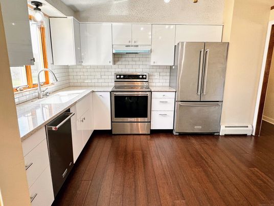 Interior, Kitchen, Stainless Steel Appliances, Wood Texture Flooring
