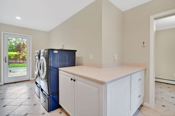 Interior, Recessed Lighting, Washer