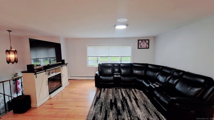 Interior, Living room, Pendant Lights, Wood Texture Flooring