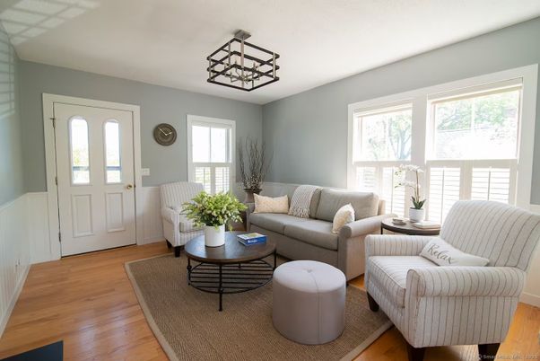Chandelier, Interior, Living room, Wood Texture Flooring