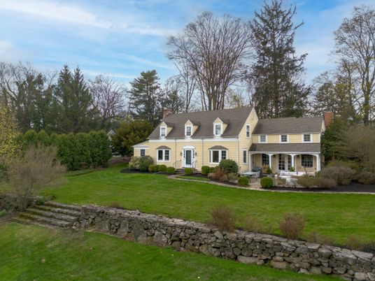 Backyard, Exterior, Facade, Georgian