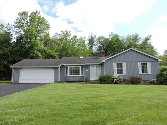 Attached, Backyard, Exterior, Facade, Ranch