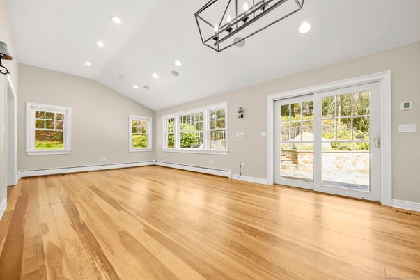Empty room, Interior, Recessed Lighting, Wood Texture Flooring