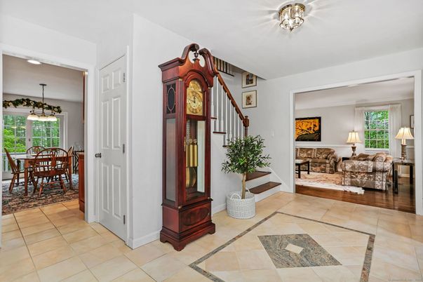 Dining room, Interior, Living room, Pendant Lights