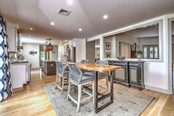 Dining room, Interior, Kitchen, Recessed Lighting, Wood Texture Flooring