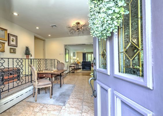 Chandelier, Dining room, Interior, Recessed Lighting