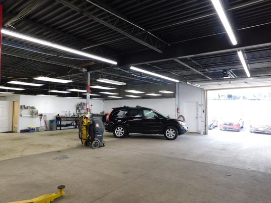 Garage, Interior, Recessed Lighting