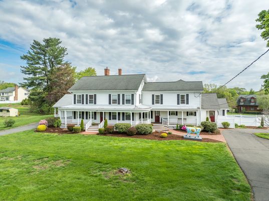 Backyard, Exterior, Facade, Georgian