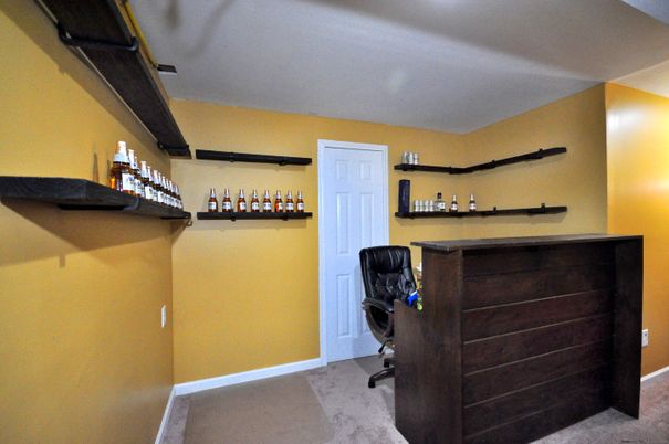 Home Office, Interior