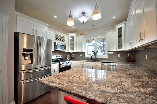Interior, Kitchen, Pendant Lights, Recessed Lighting, Stainless Steel Appliances