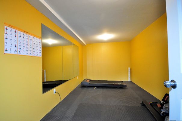 Fitness Equipment, Interior, Recessed Lighting