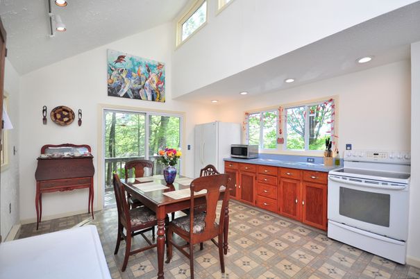 Dining room, Interior, Kitchen, Recessed Lighting
