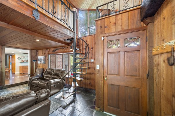 Interior, Recessed Lighting, Wooden Beams, Wooden Ceilings, Wooden Walls