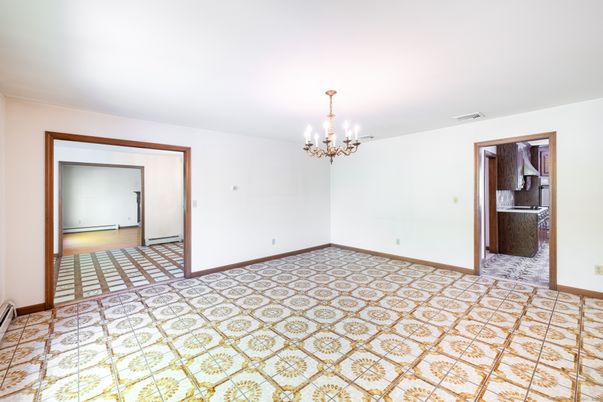 Chandelier, Empty room, Interior