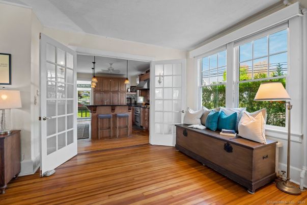 Interior, Kitchen, Pendant Lights, Wood Texture Flooring