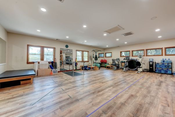 Fitness Equipment, Interior, Recessed Lighting, Wood Texture Flooring