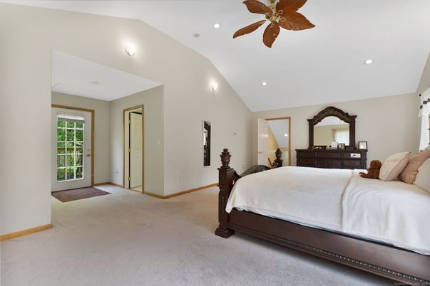 Bedroom, Interior, Recessed Lighting