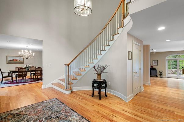 Chandelier, Dining room, Interior, Recessed Lighting, Wood Texture Flooring