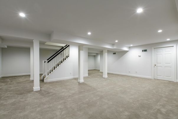 Empty room, Interior, Recessed Lighting