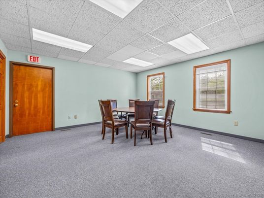 Dining room, Interior, Recessed Lighting