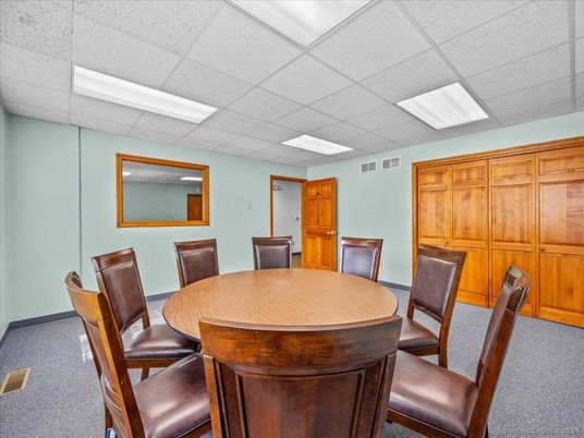 Dining room, Interior