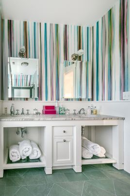 Bathroom, Dual Sink Vanities, Interior