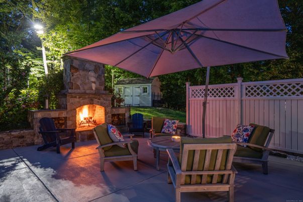 Exterior, Fireplace
