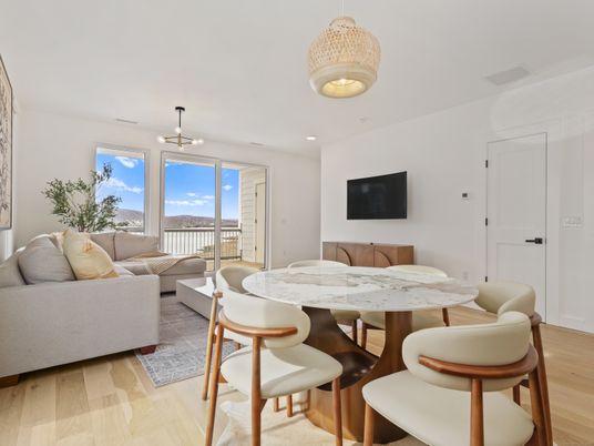 Dining room, Interior, Living room, Pendant Lights, Recessed Lighting, Wood Texture Flooring