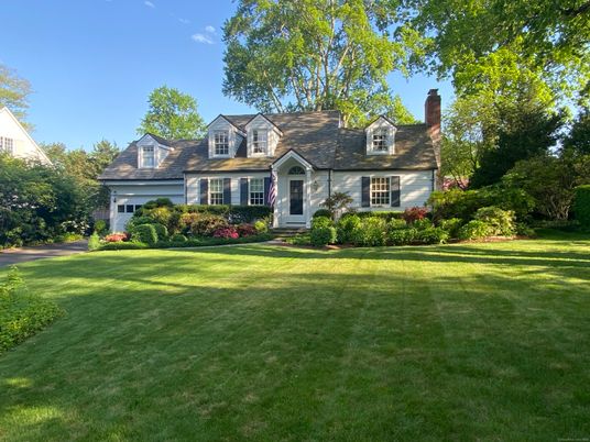 Attached, Backyard, Exterior, Facade, Cape Cod