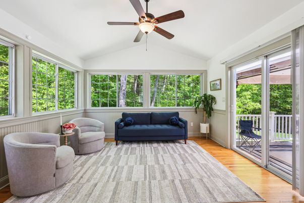 Interior, Sun Room, Wood Texture Flooring