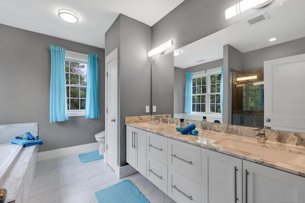 Bathroom, Dual Sink Vanities, Interior, Marble, Recessed Lighting