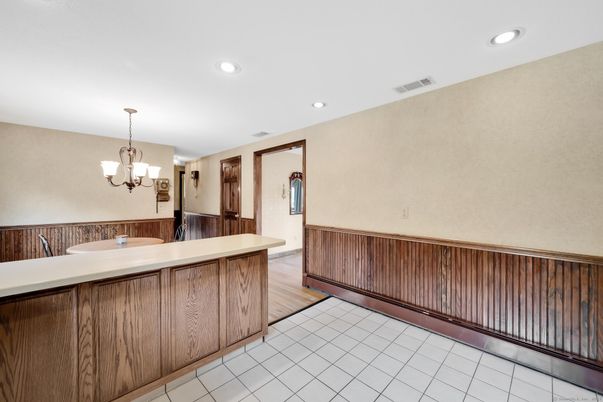 Chandelier, Interior, Recessed Lighting, Wood Texture Flooring