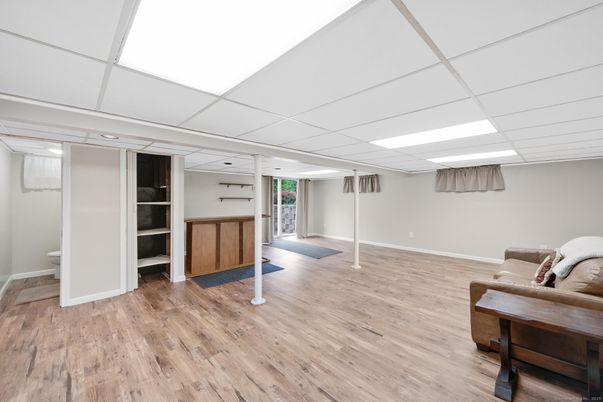 Bathroom, Interior, Recessed Lighting, Wood Texture Flooring